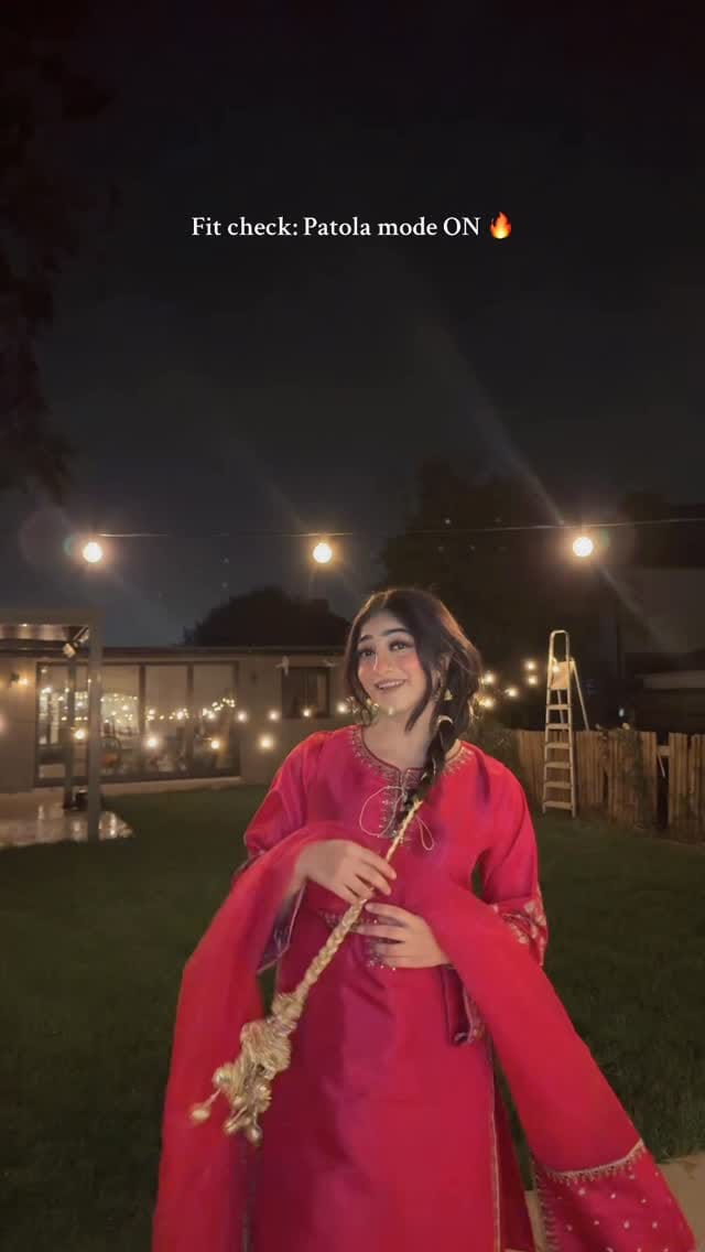 Post 7 by Alishba Khalid on Instagram (video)