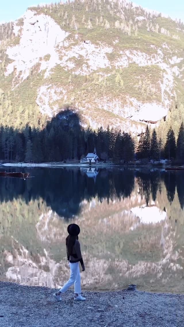 Post 4 by Melissa on Instagram (video)