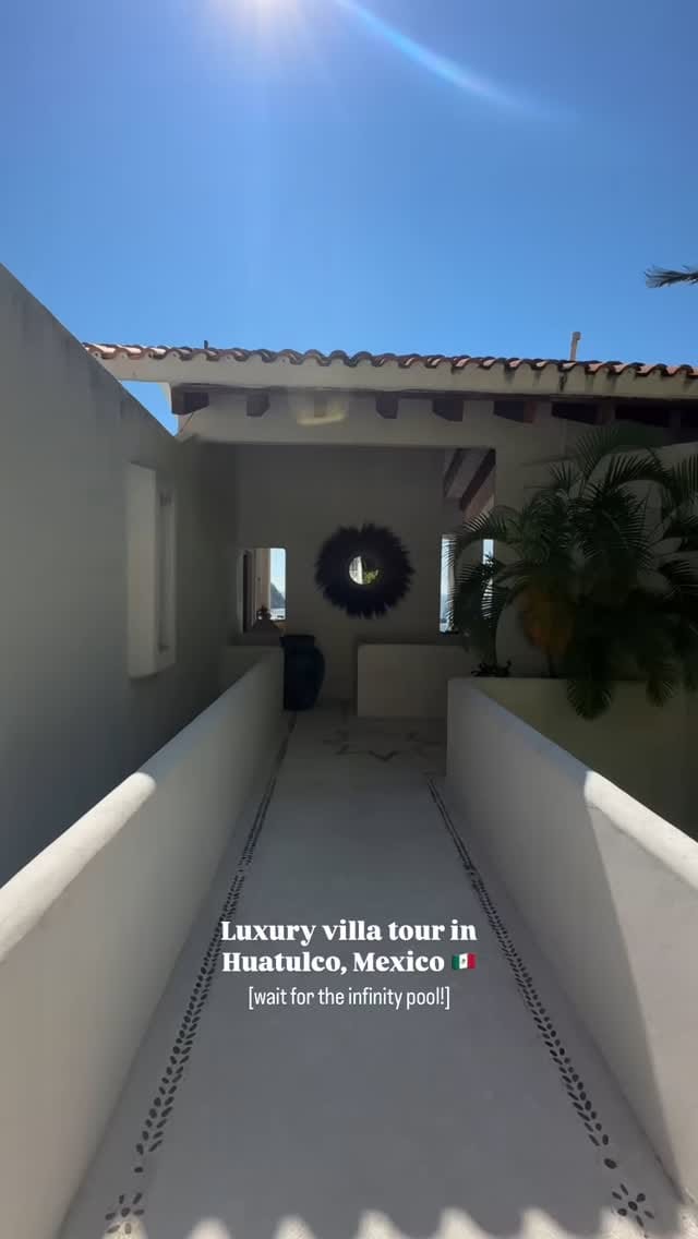 Post 9 by Emily | Travel Blogger on Instagram (video)