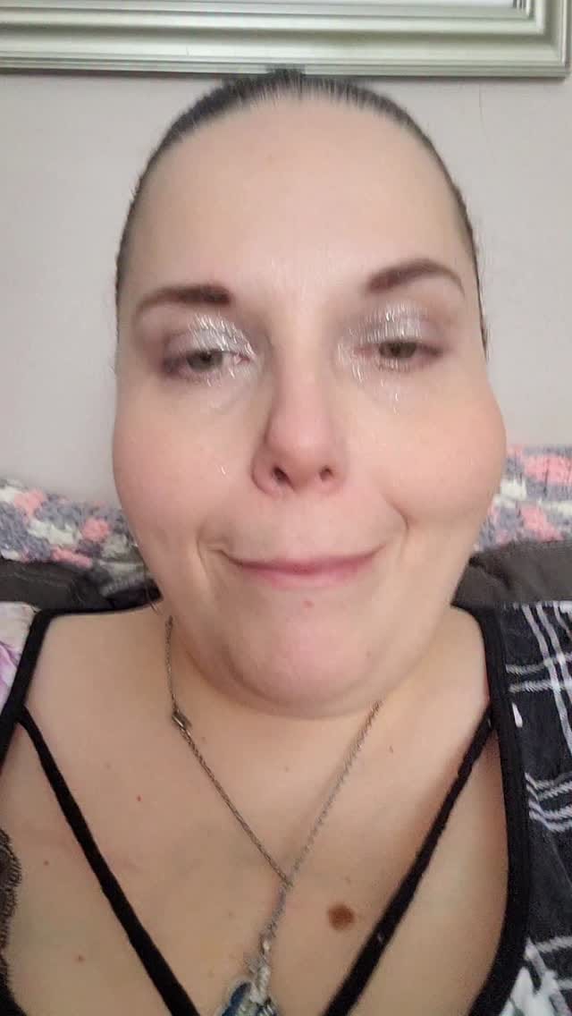 Post 6 by Jazzy Pear on Instagram (video)