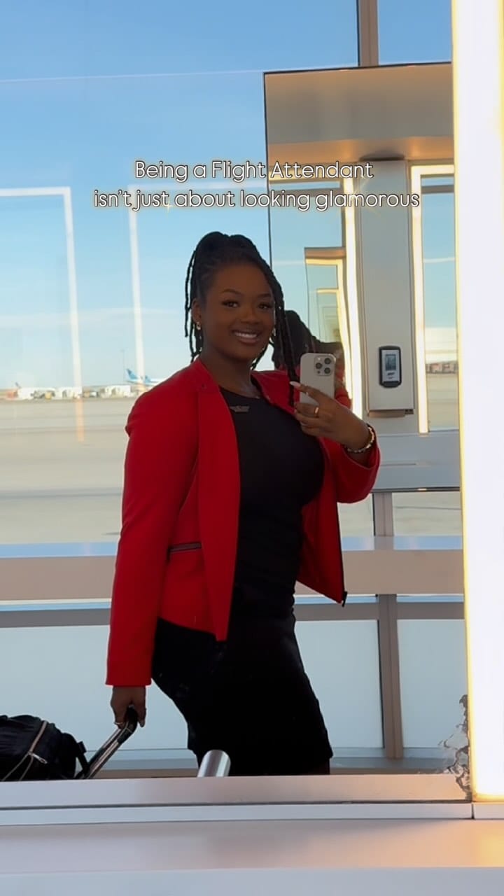 Post 10 by Jaiyeola — Flight Attendant 🇳🇬x 🇺🇸 on Instagram (video)
