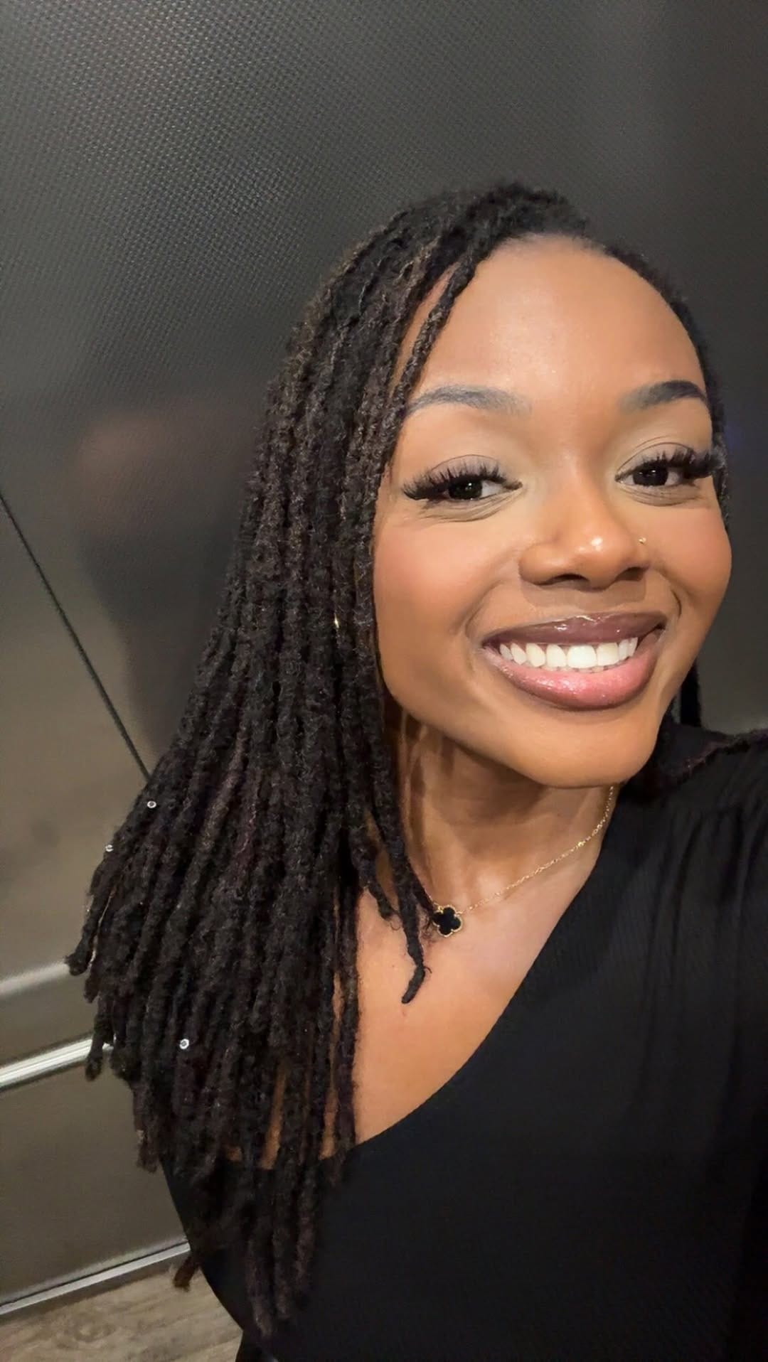 Post 6 by Jaiyeola — Flight Attendant 🇳🇬x 🇺🇸 on Instagram (video)