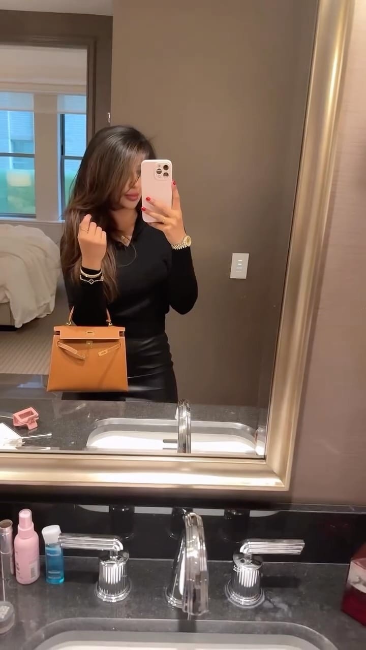 Post 10 by Serena Dhillon on Instagram (video)
