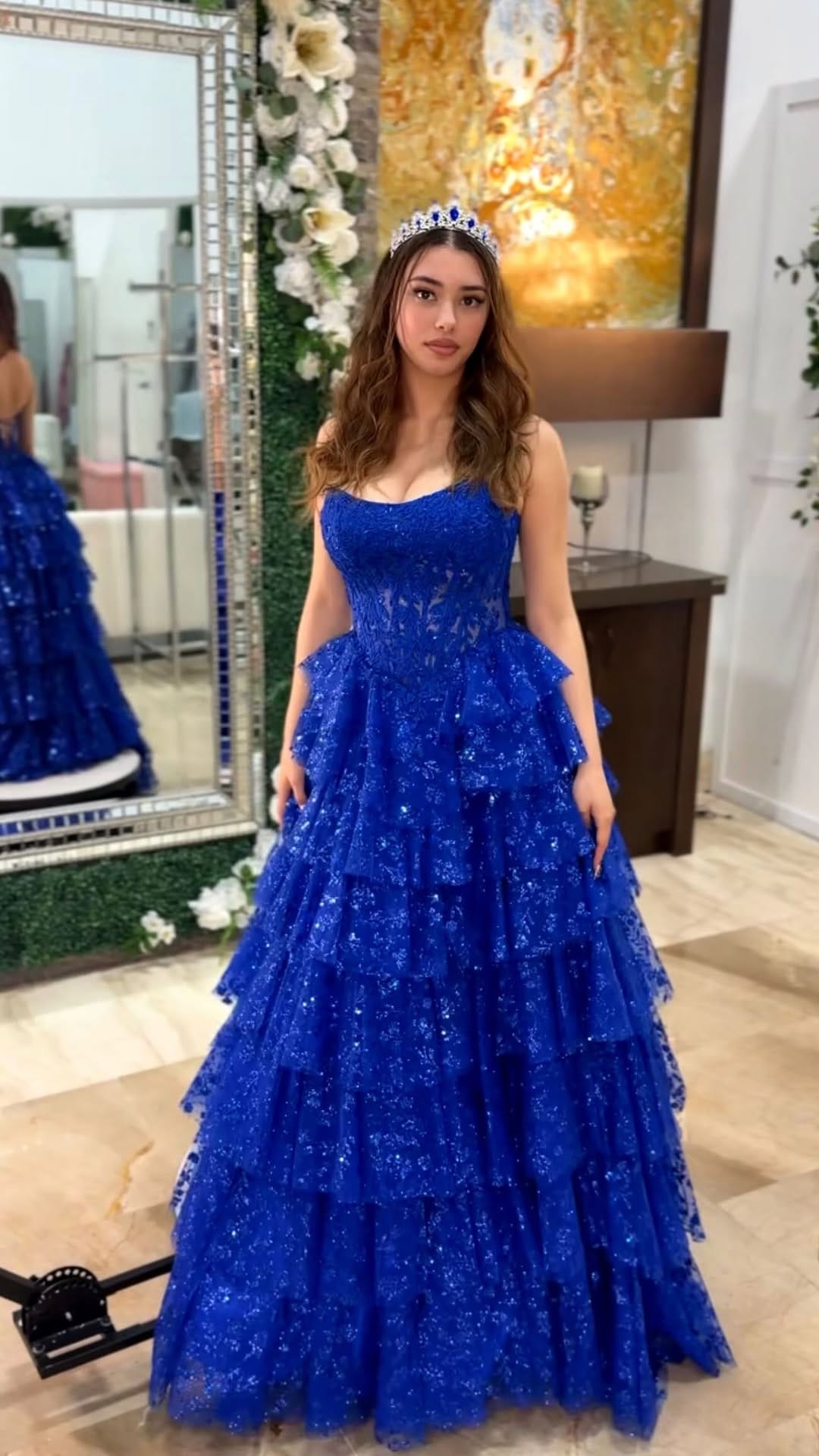Post 4 by OKSANA’S 👗 on Instagram (video)