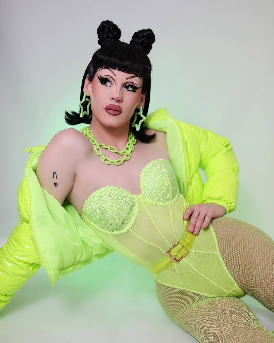 Post 9 by ULTRA VIOLET on Instagram (carousel)