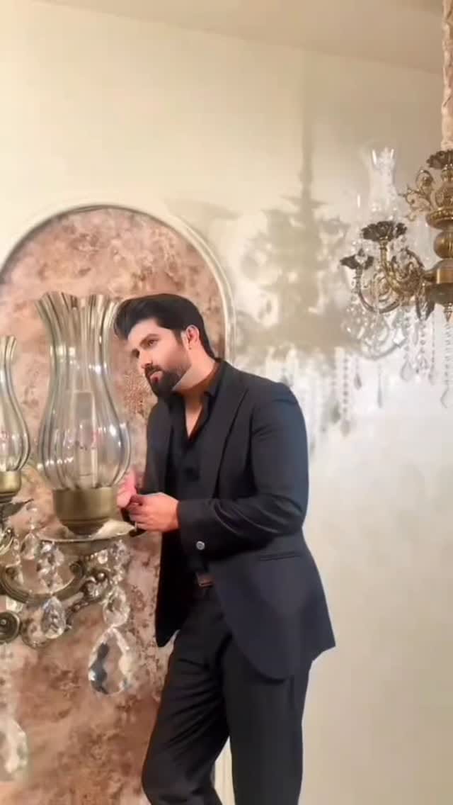 Post 7 by Dil ki awaz 💌🌹 on Instagram (video)