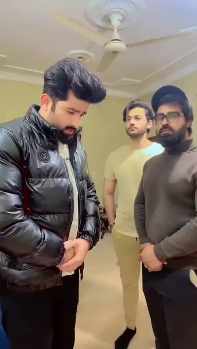 Post 3 by Dil ki awaz 💌🌹 on Instagram (video)