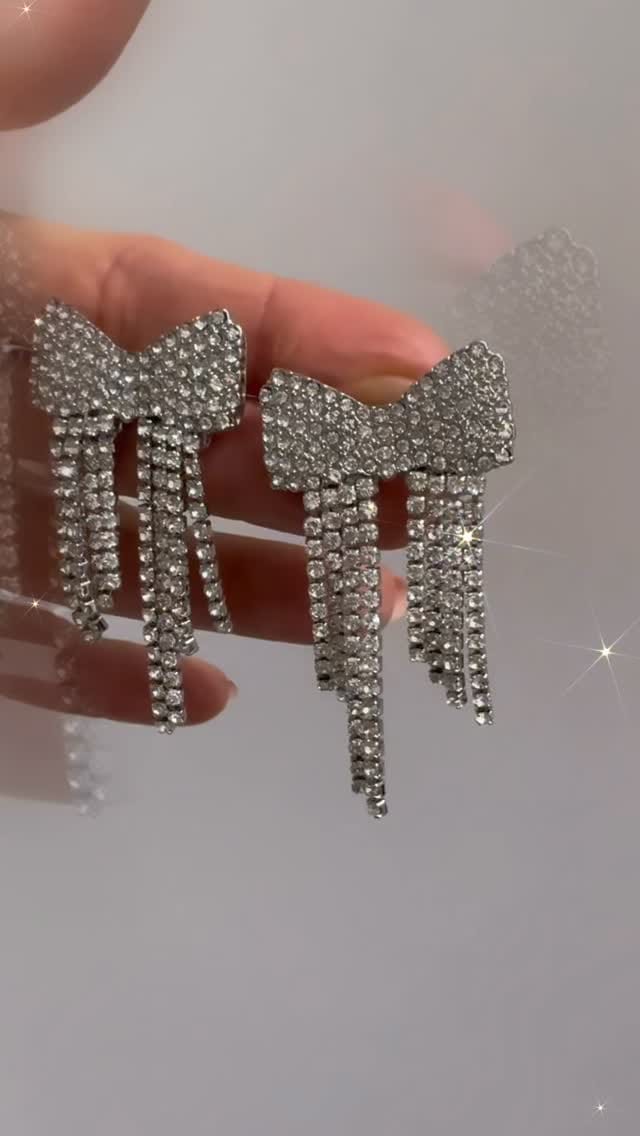 Post 7 by ARTEMIS BOUTIQUE 🏹 on Instagram (video)