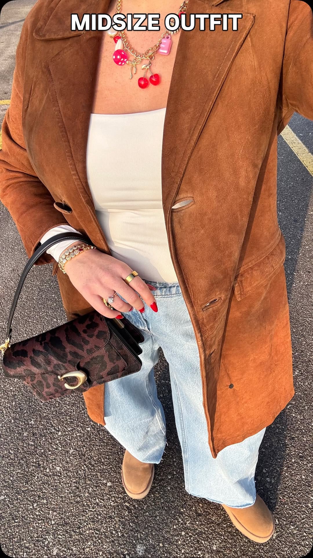 Post 10 by Emily Mallett on Instagram (video)