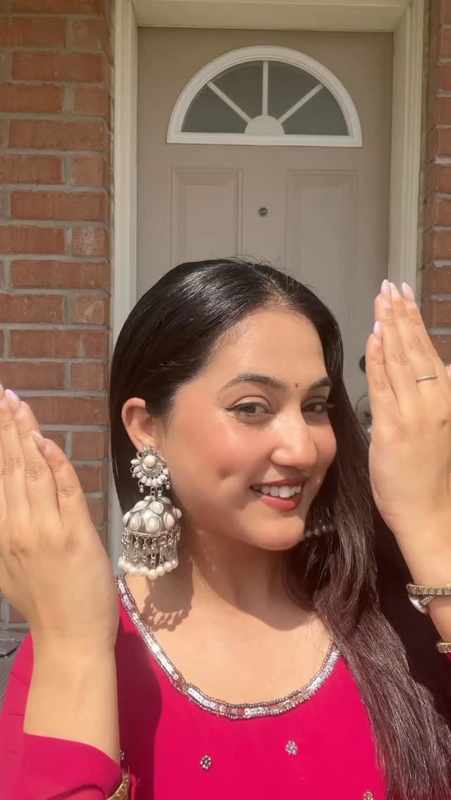 Post 1 by Dr. Simran Randhawa on Instagram (video)