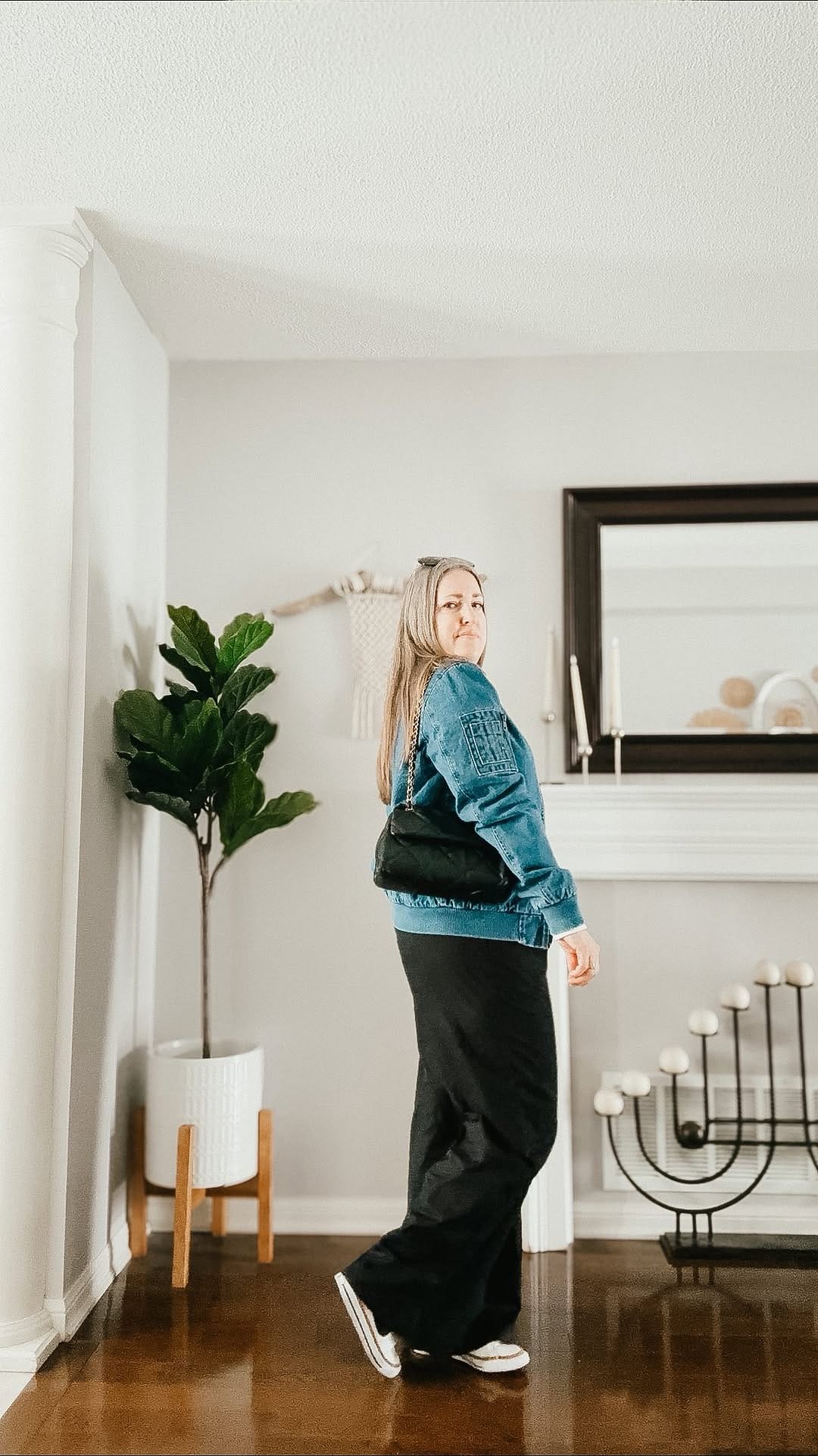 Post 2 by Andrea | Play With Style on Instagram (video)