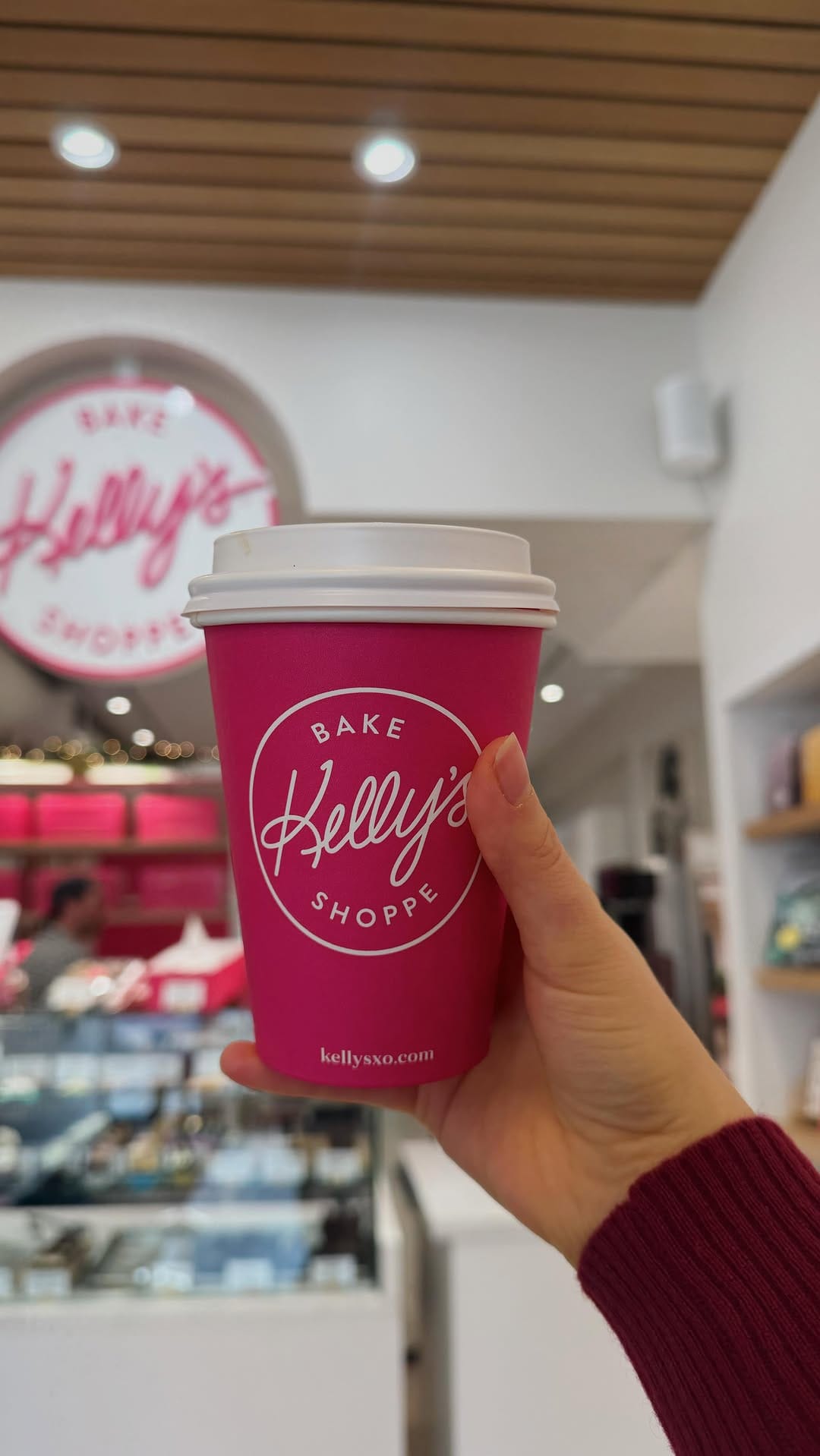 Post 5 by Sara Rozalina | Burlington Blogger on Instagram (video)