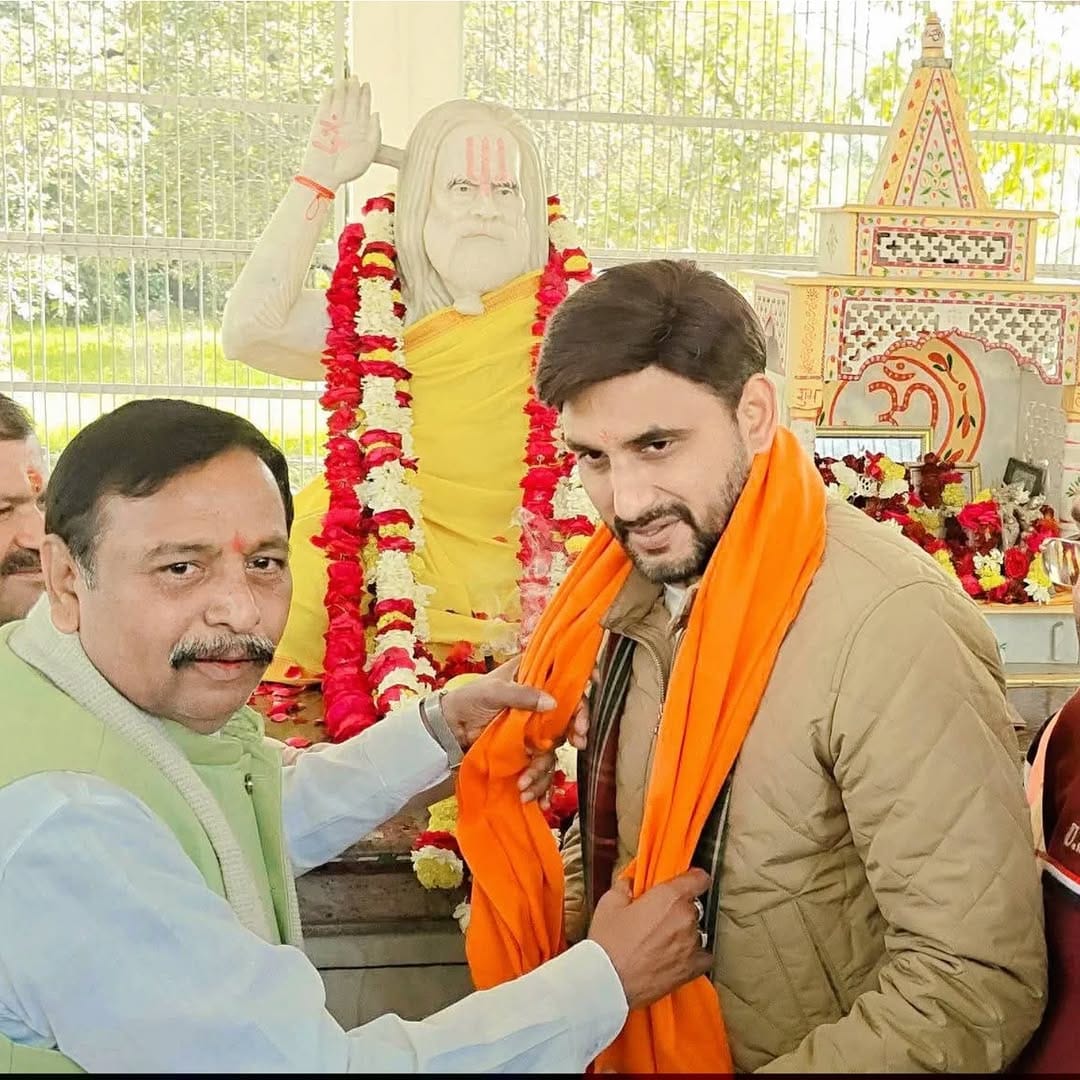 Post 8 by Neeraj Singh on Instagram (carousel)