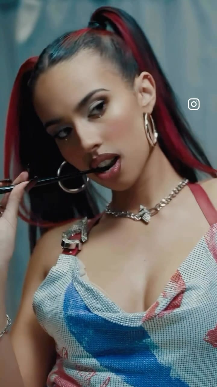 Post 9 by Tania Becker Hair on Instagram (video)