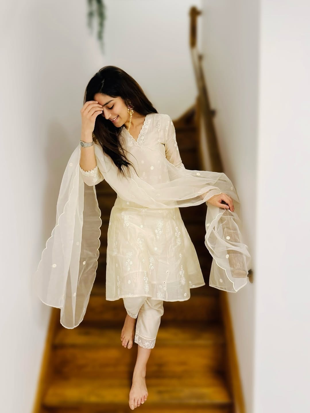 Post 1 by Akansha Sehgal (AK) on Instagram (carousel)