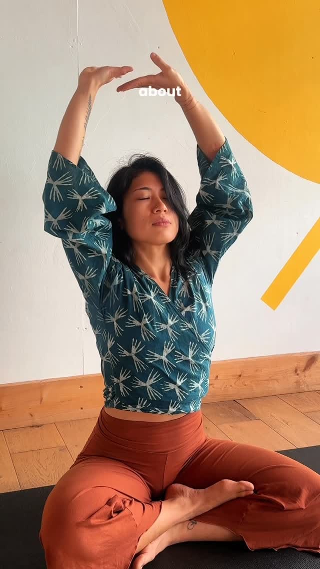 Post 2 by Wen Yee Kok 文 ✺ yoga + art on Instagram (video)