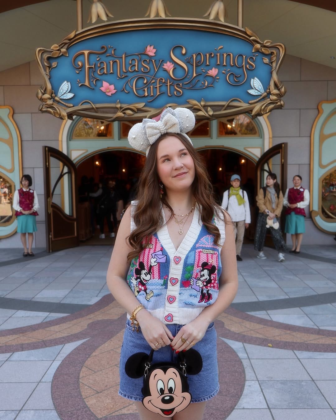 Post 9 by Nikita M on Instagram (carousel)