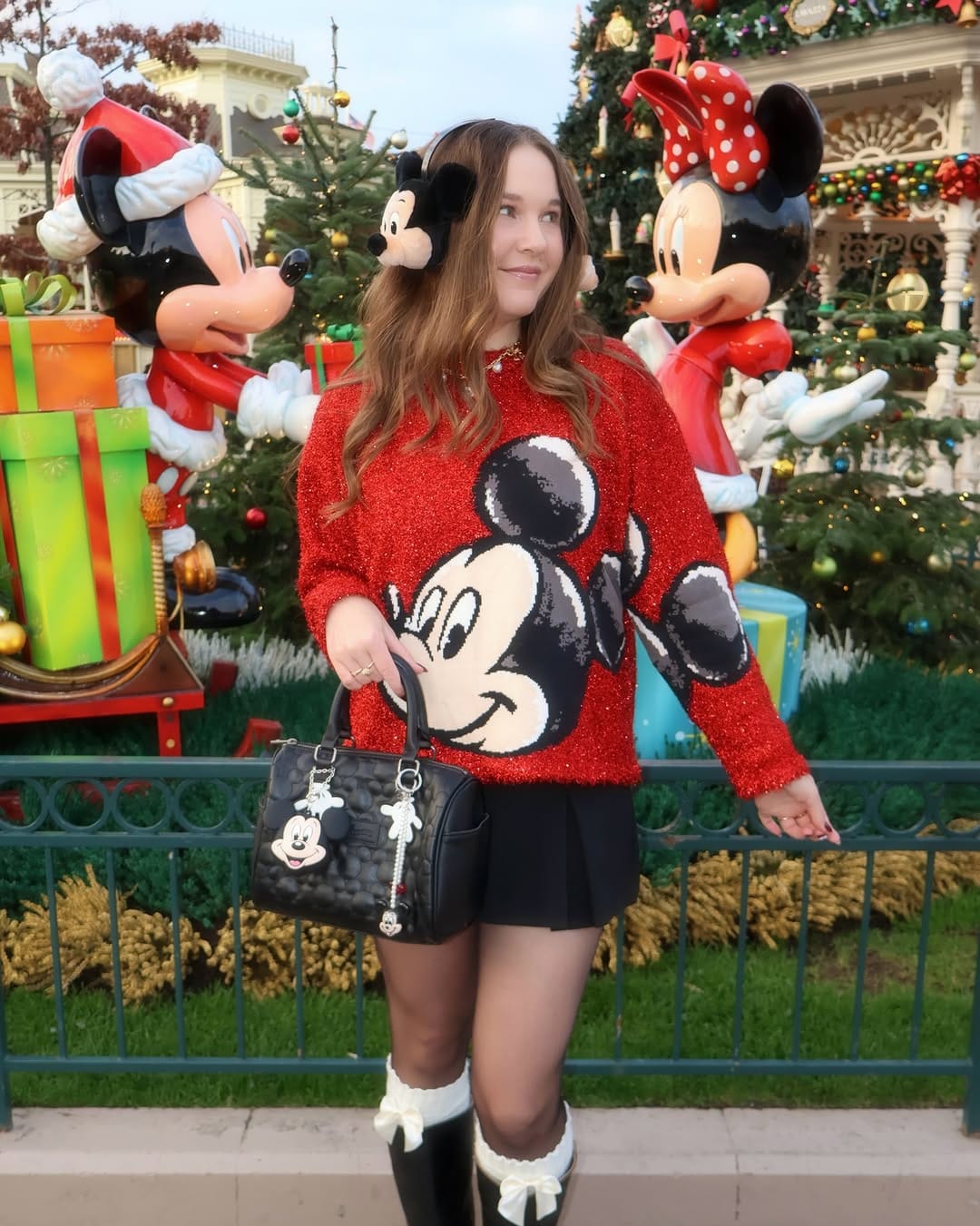 Post 4 by Nikita M on Instagram (carousel)