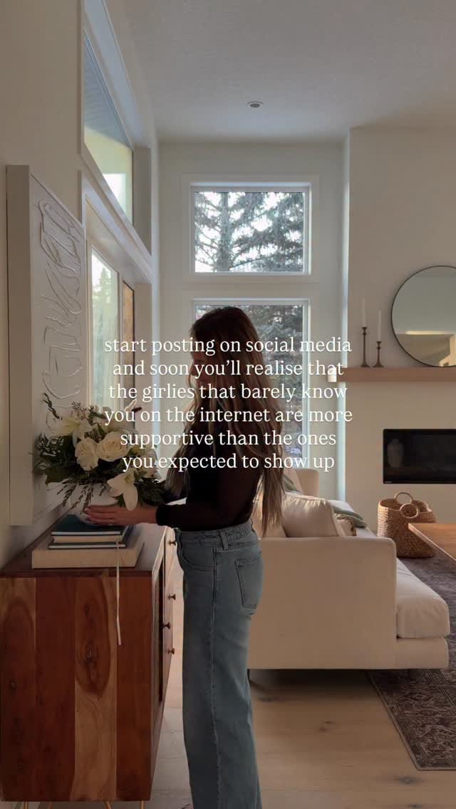 Post 3 by Sarah Nantel • Canadian Content Creator on Instagram (video)