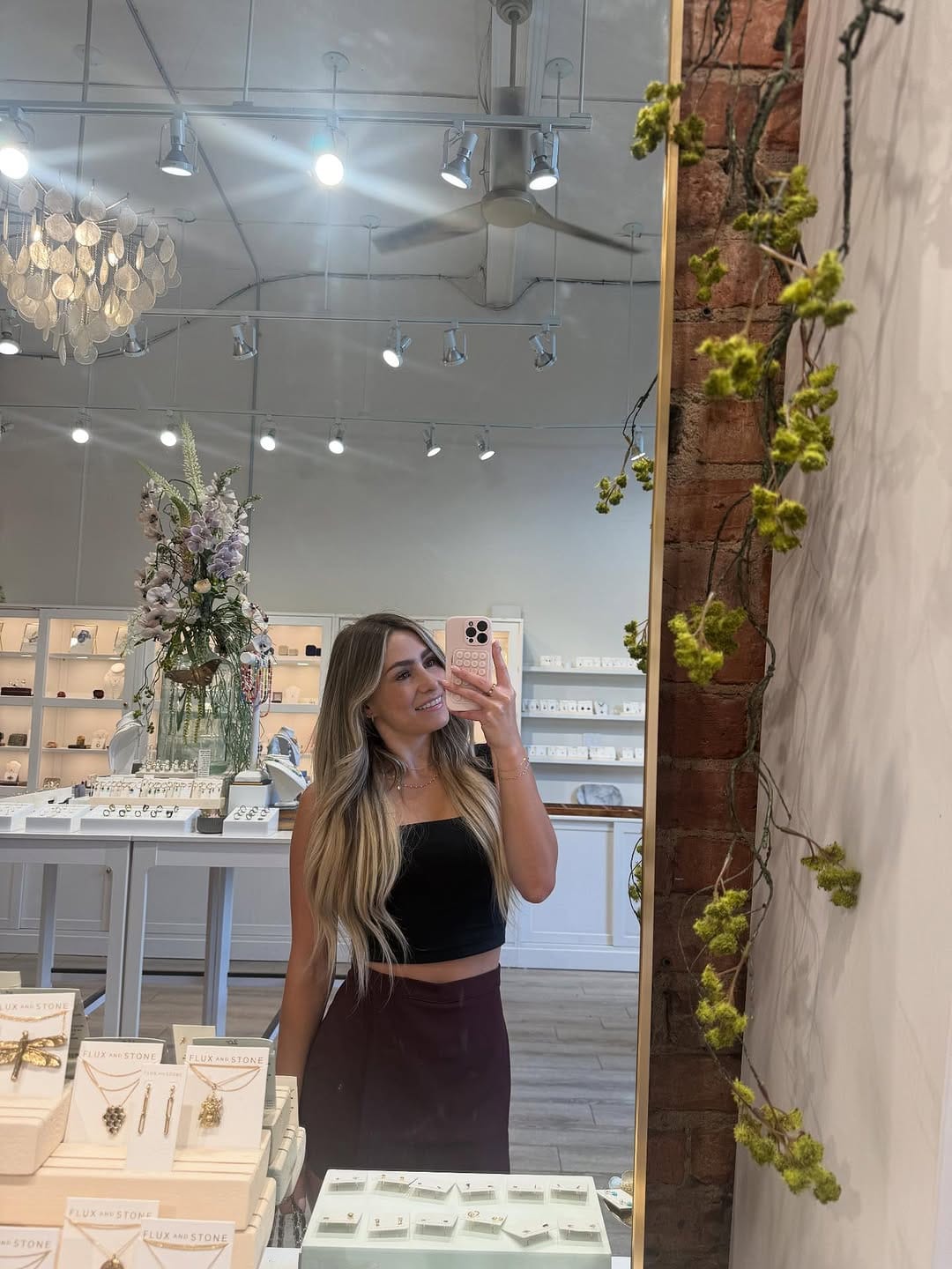 Post 9 by Mya Vikic on Instagram (image)