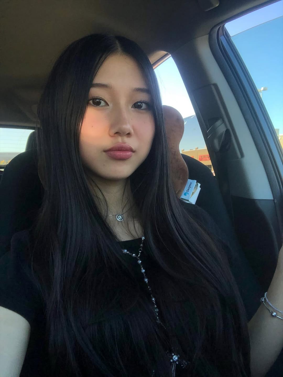 Post 6 by ninaa on Instagram (carousel)