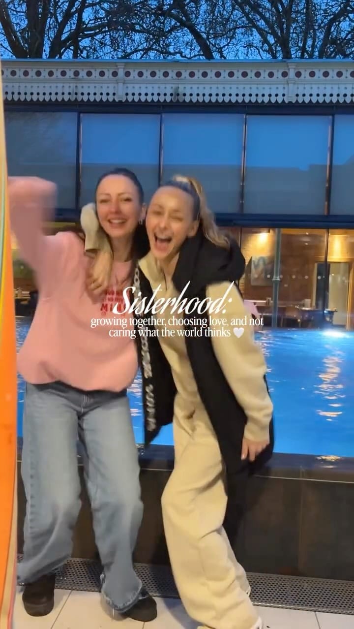 Post 3 by Laura Moore Bromfield on Instagram (video)