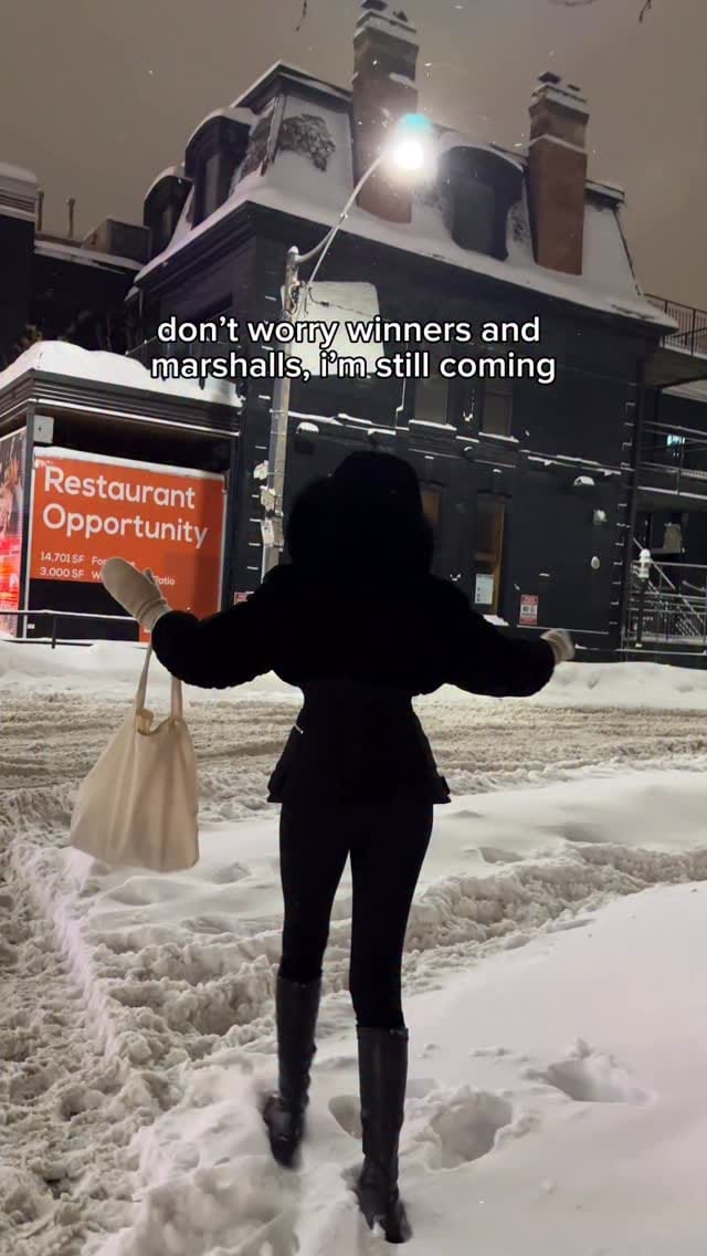 Post 10 by Eylul | Toronto 🌸 on Instagram (video)