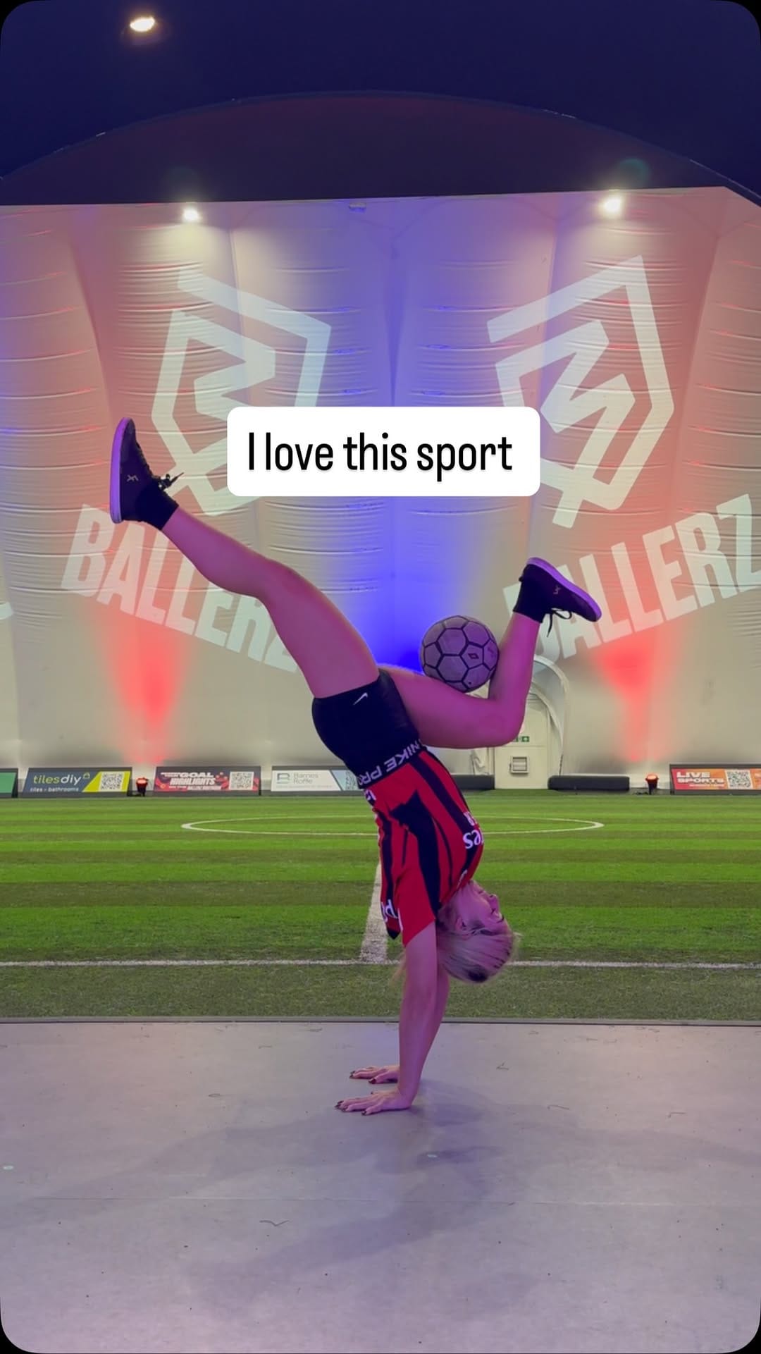 Post 3 by Harriet Pavlou on Instagram (video)