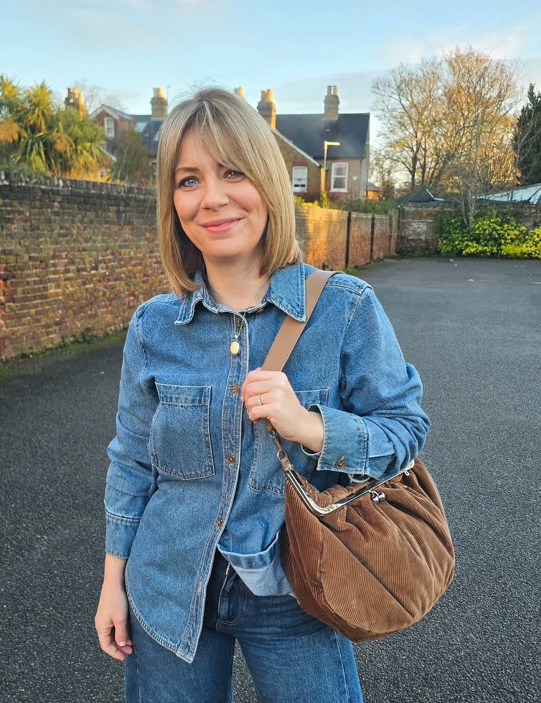 Post 1 by Sophie Heaven - Surrey girl on Instagram (carousel)