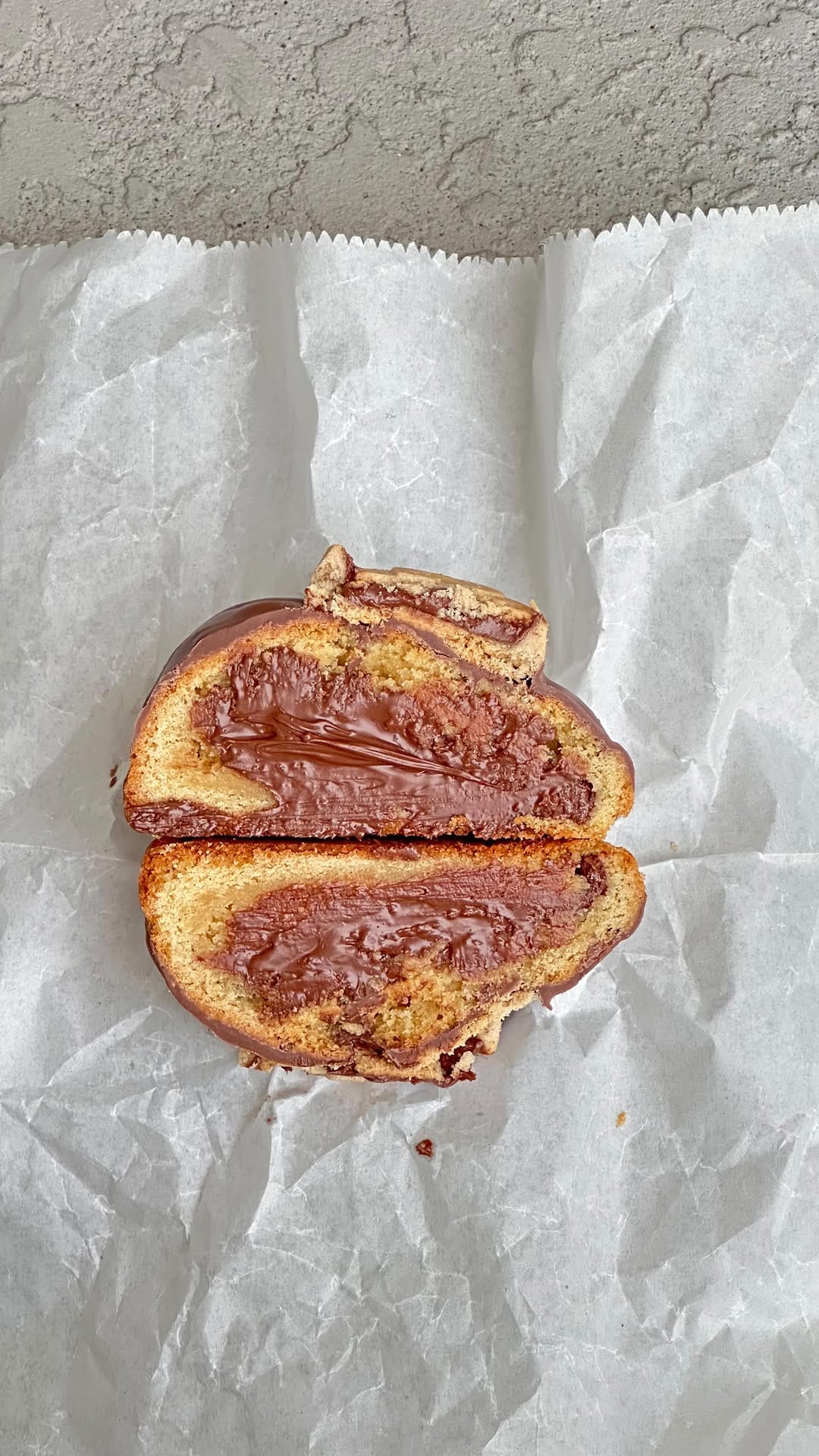Post 9 by Krokem Cookies on Instagram (video)