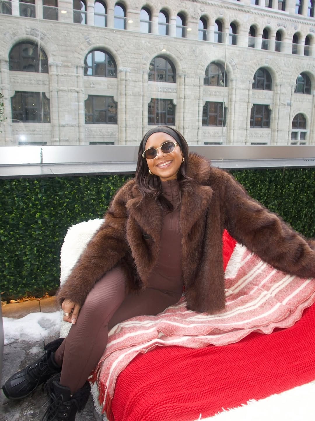 Post 9 by Sade Mowatt | Effortless Outfit Inspo on Instagram (carousel)