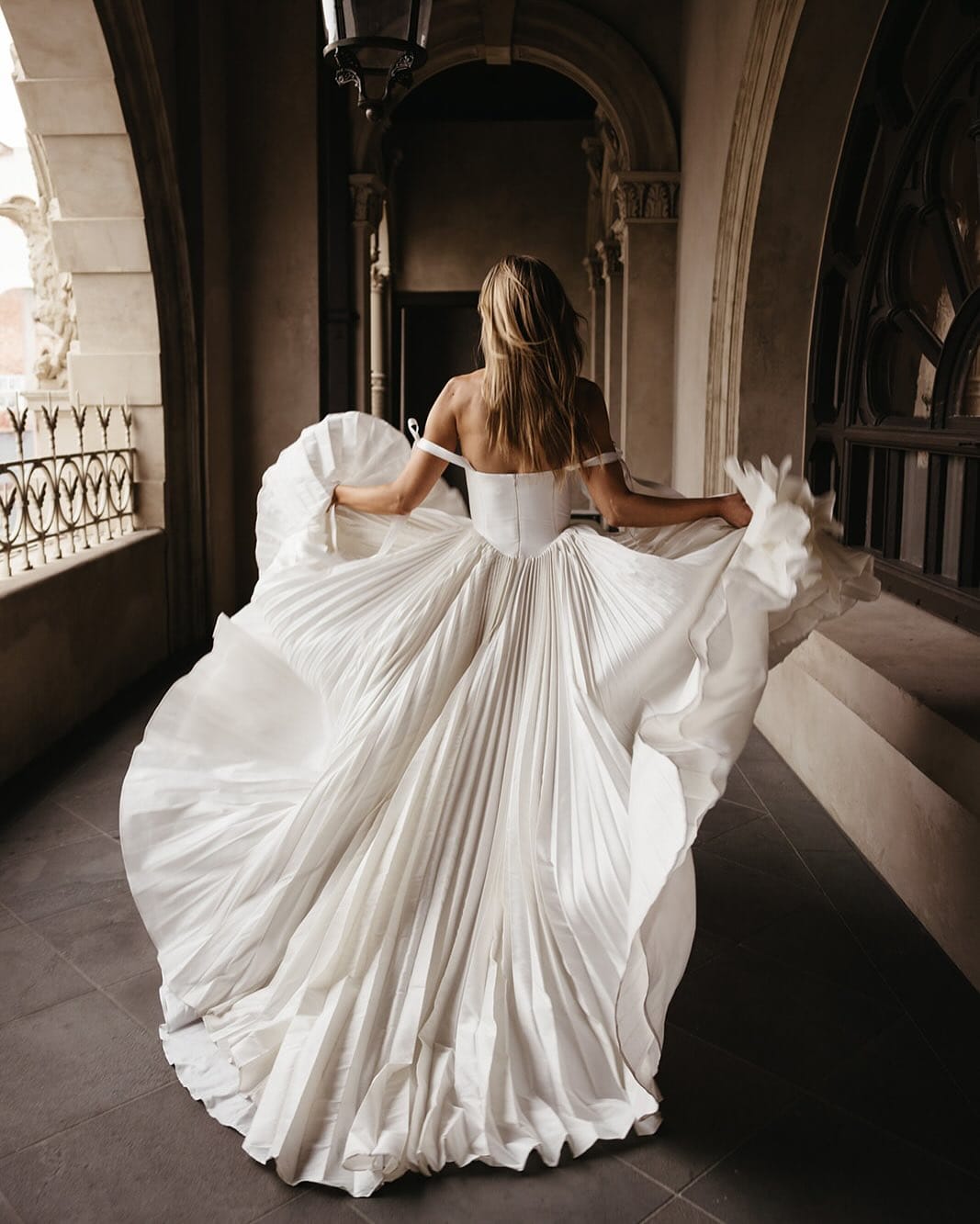 Post 9 by & FOR LOVE on Instagram (carousel)