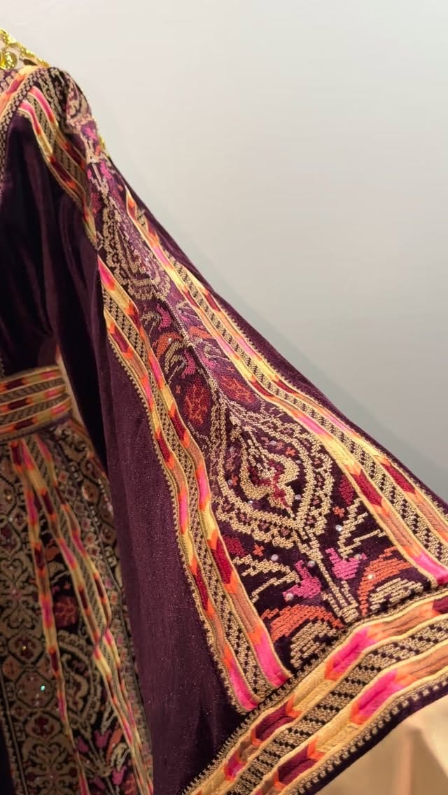 Post 9 by Ola boutique on Instagram (video)