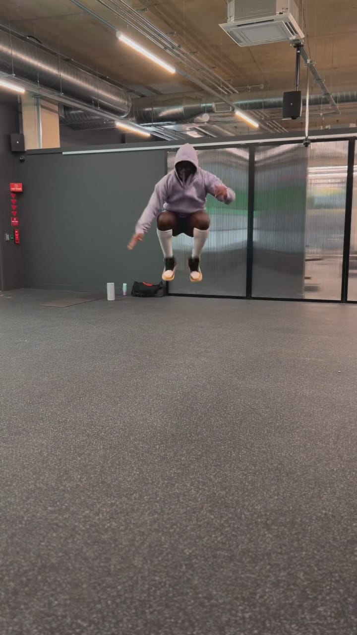 Post 8 by Punisha bang on Instagram (video)