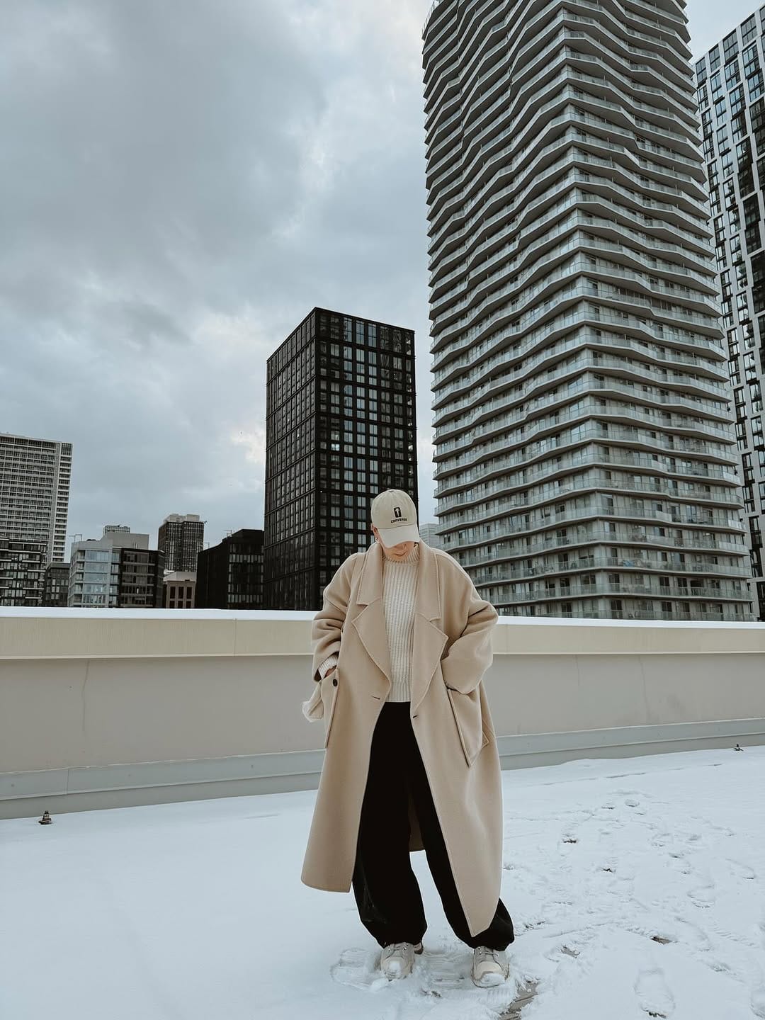 Post 6 by Shannon Hardy | Street Style & Outfit Inspo on Instagram (carousel)