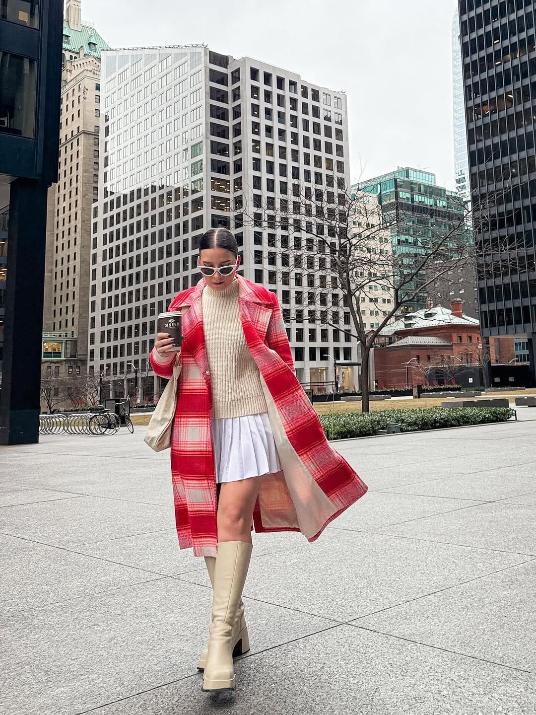 Post 5 by Shannon Hardy | Street Style & Outfit Inspo on Instagram (carousel)