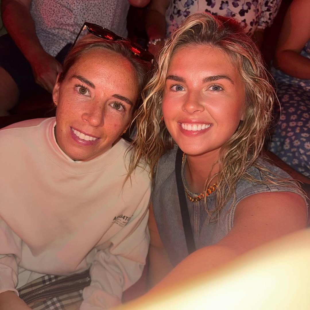 Post 5 by Jordan Nobbs on Instagram (carousel)