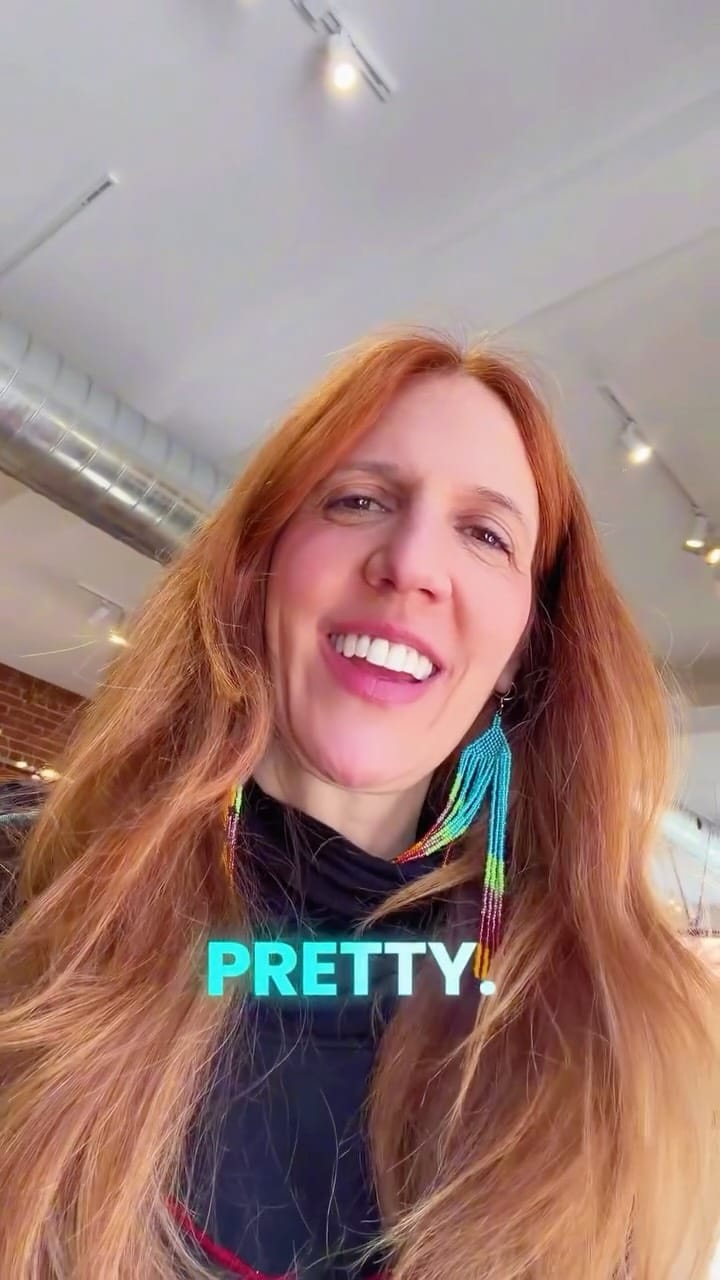 Post 1 by Katrin Leblond on Instagram (video)
