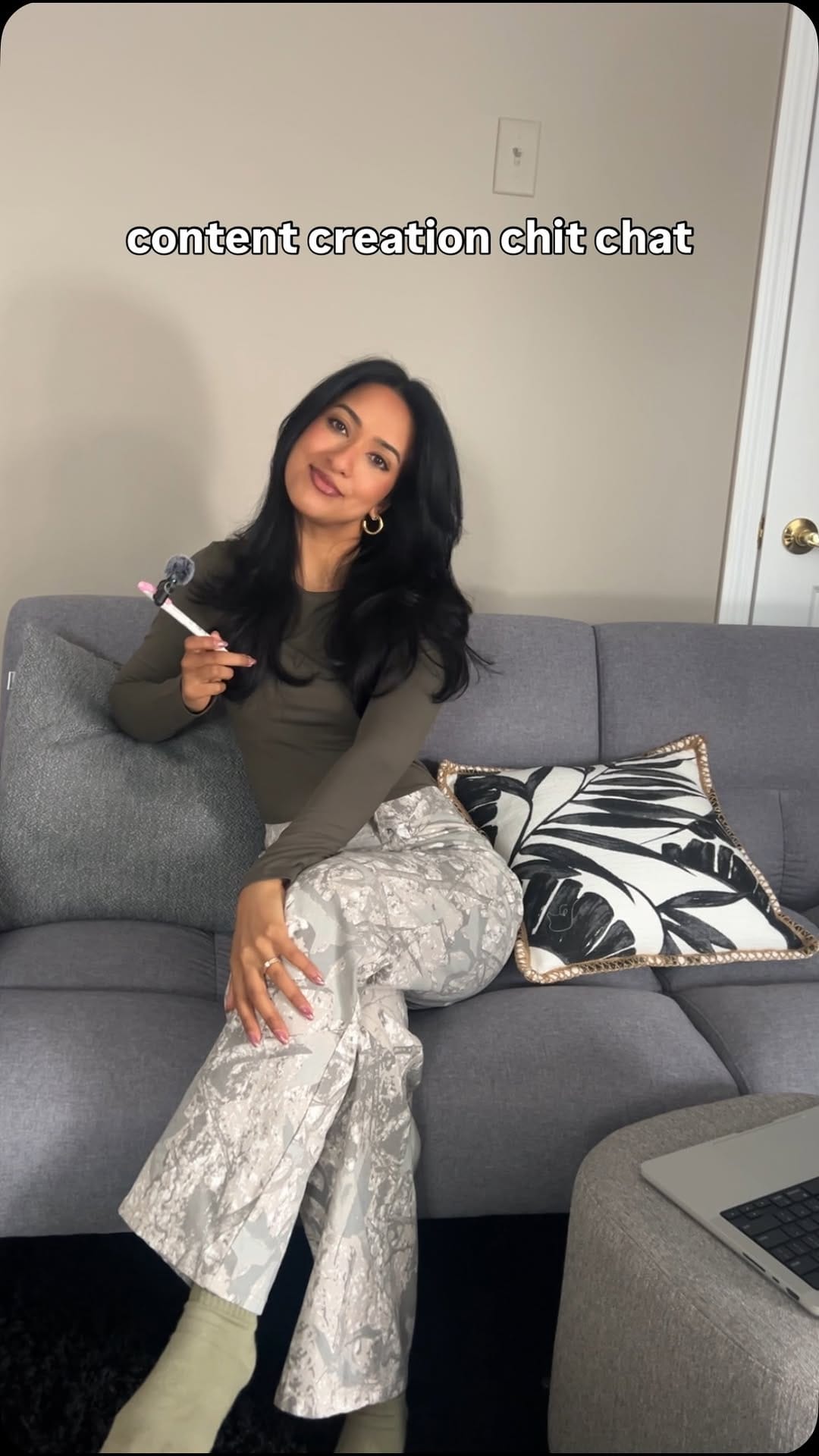 Post 6 by Jasmine on Instagram (video)
