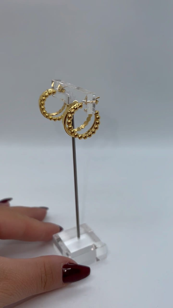 Post 7 by GEMS AND THINGZ✨ on Instagram (video)
