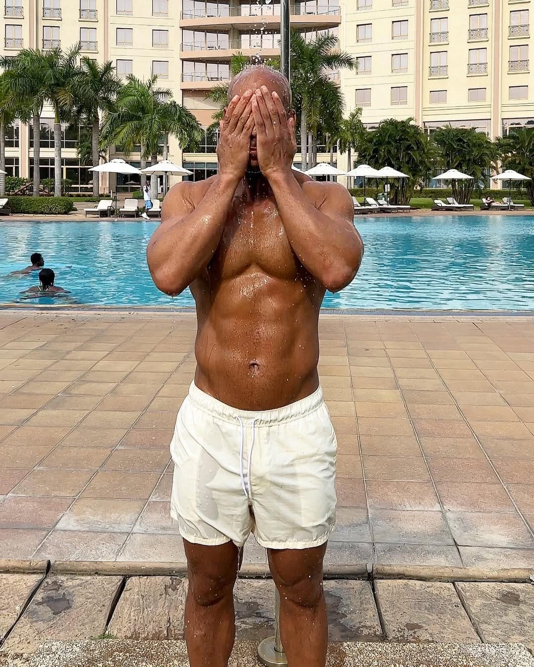 Post 8 by 𝑶𝑺 𝑨𝑮 𝑰𝑬 on Instagram (carousel)