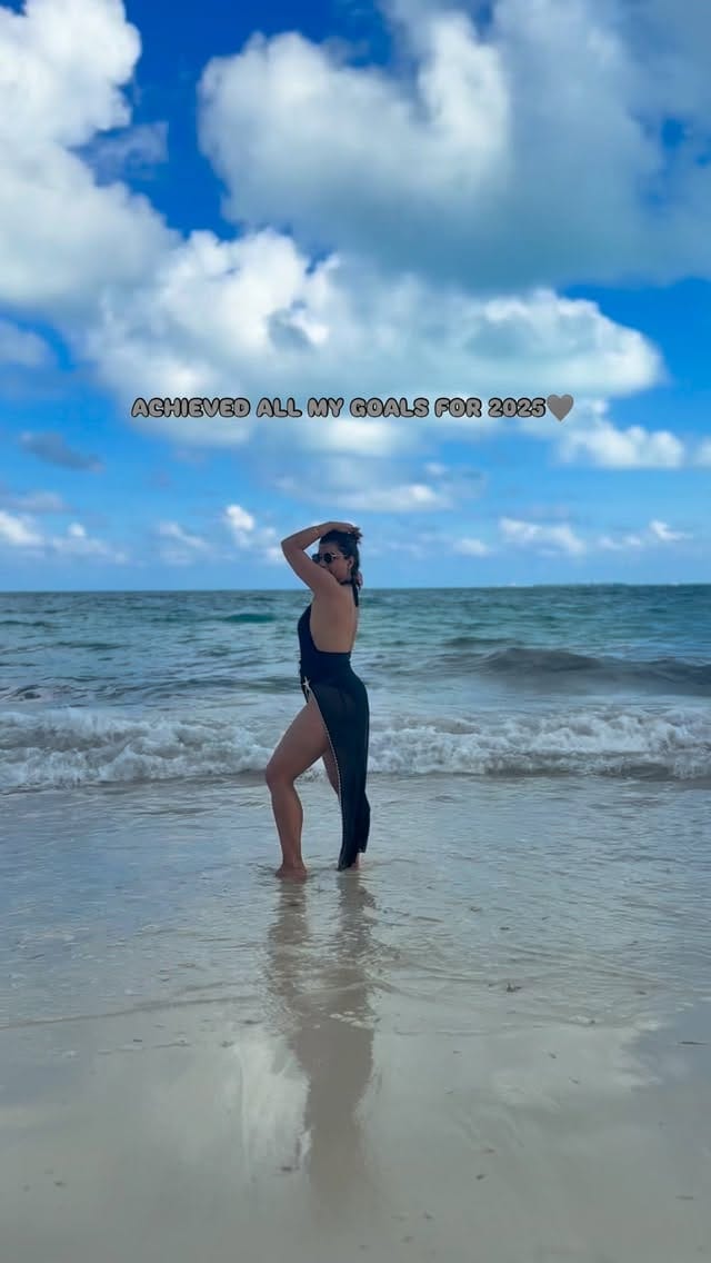 Post 7 by Chhaya | Travel • Fashion • Lifestyle on Instagram (video)