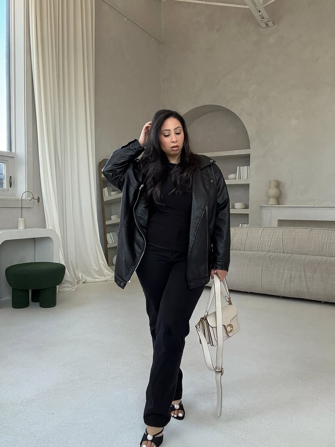 Post 5 by Rita | minimal fashion on Instagram (carousel)