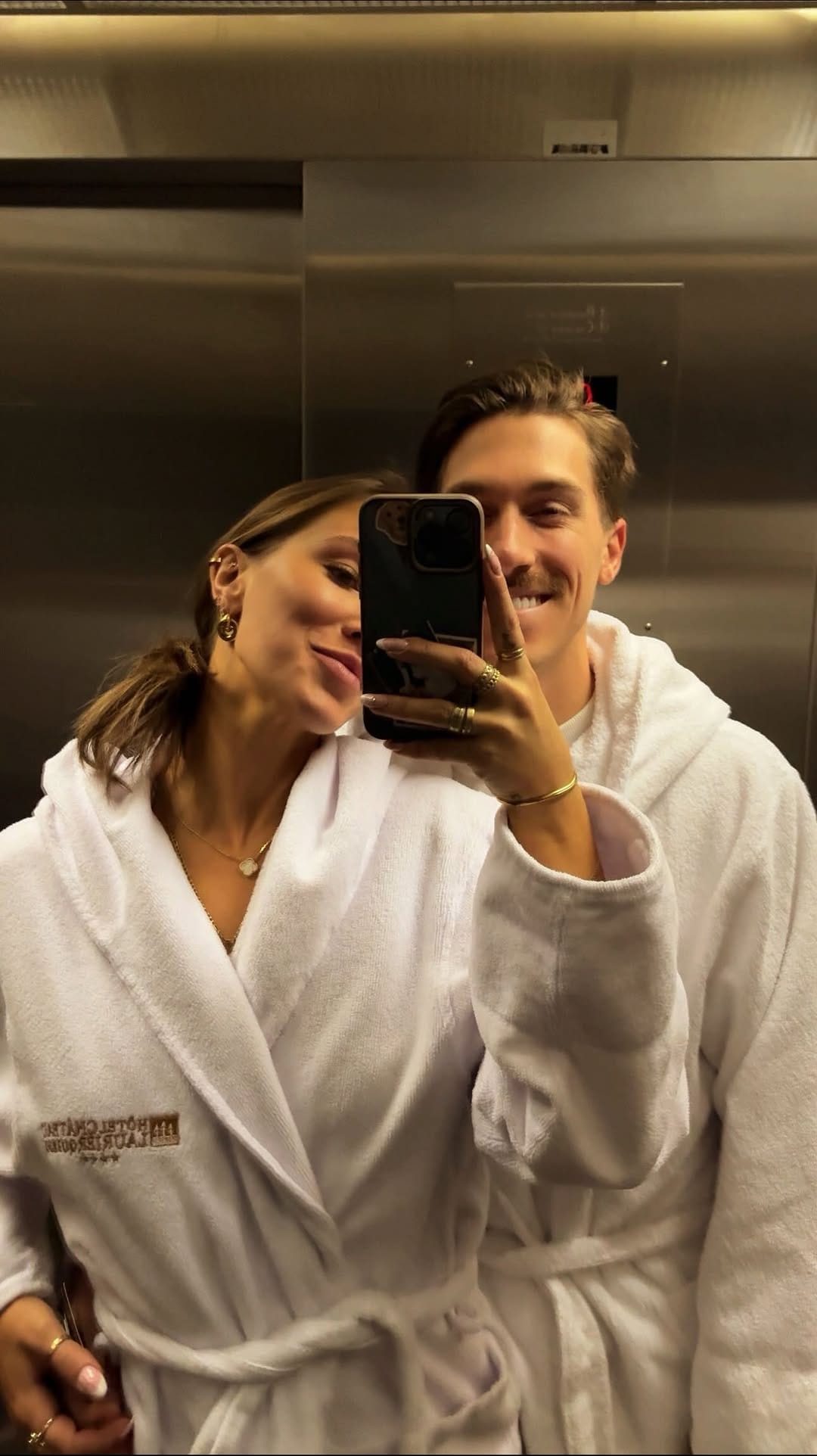 Post 10 by Alexe Laplante on Instagram (video)