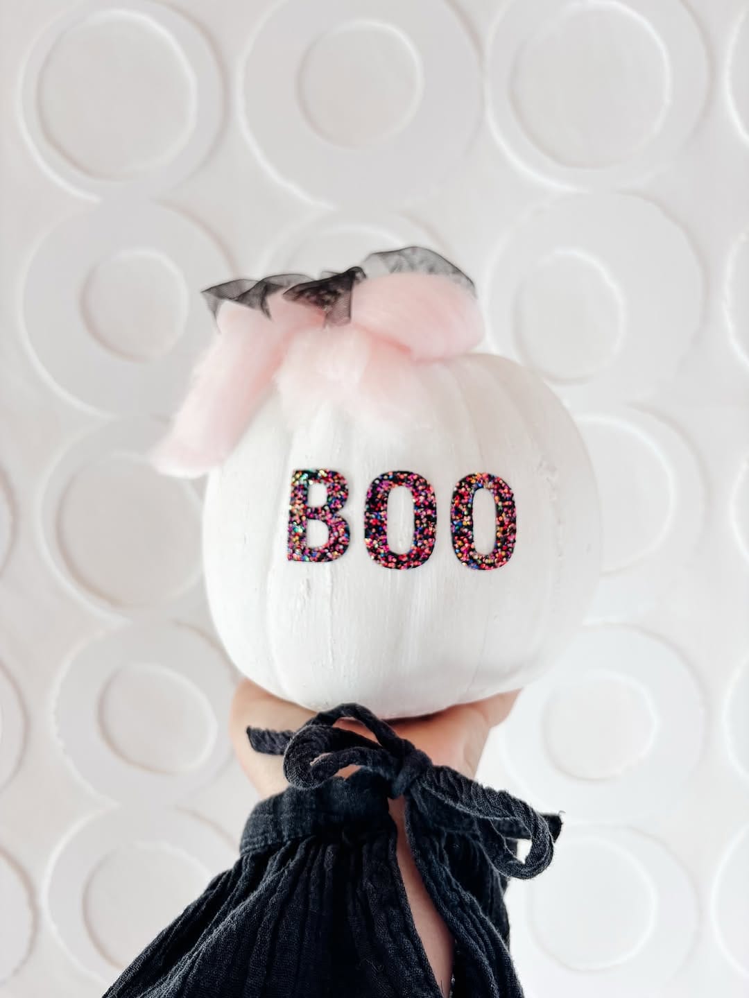 Post 2 by CiCi & Me| simplistic & pretty coastal decor & more on Instagram (image)