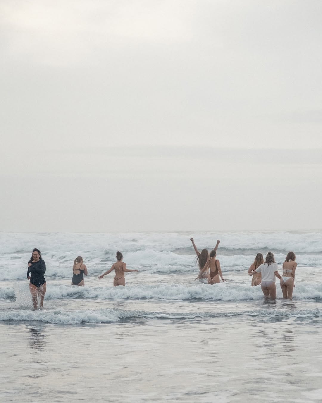 Post 3 by @tofinoyoga on Instagram (image)