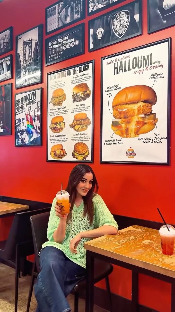 Post 4 by Momina Basit on Instagram (video)