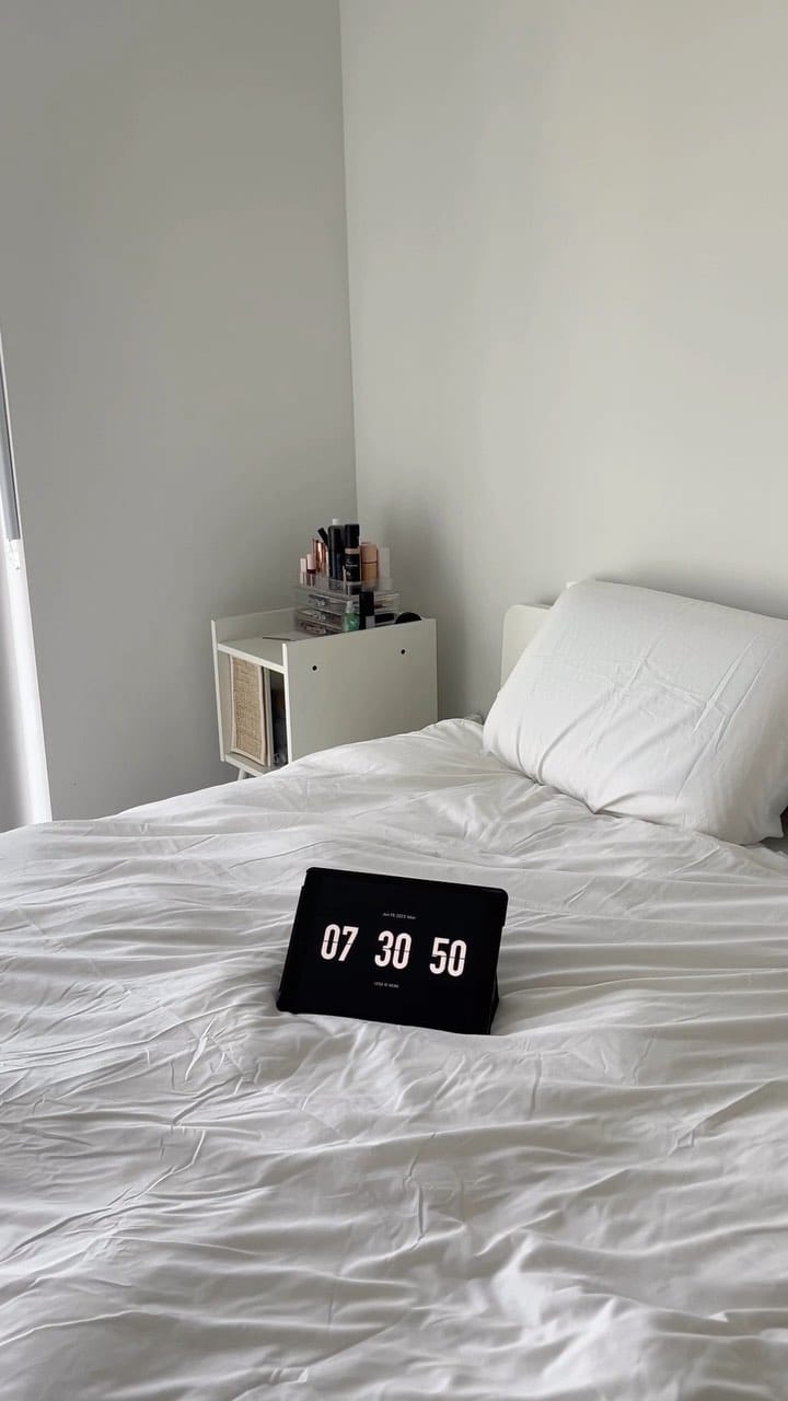 Post 10 by Winnie ｜ Fashion & Lifestyle on Instagram (video)