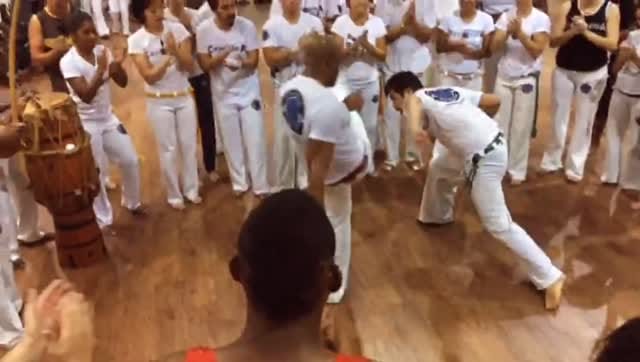 Post 9 by Kirk Roosevelt McFarlane/ Men’s style 50+ on Instagram (video)