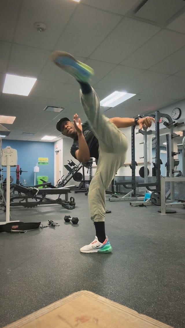 Post 2 by Kirk Roosevelt McFarlane/ Men’s style 50+ on Instagram (video)